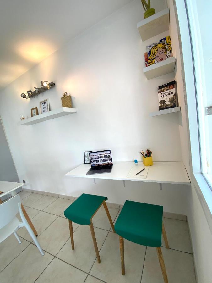 Appartement Lumineux Et Calme Saint-Denis Centre מראה חיצוני תמונה